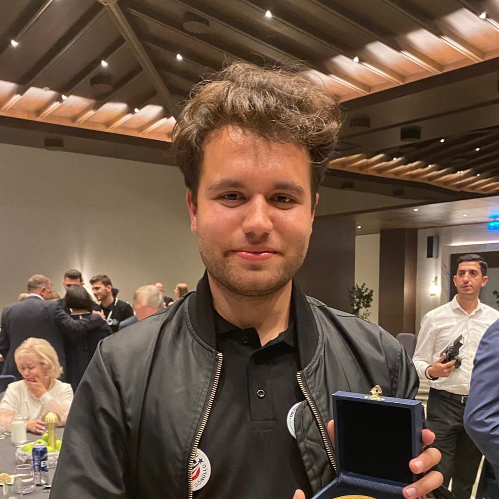Serdar Çarlı